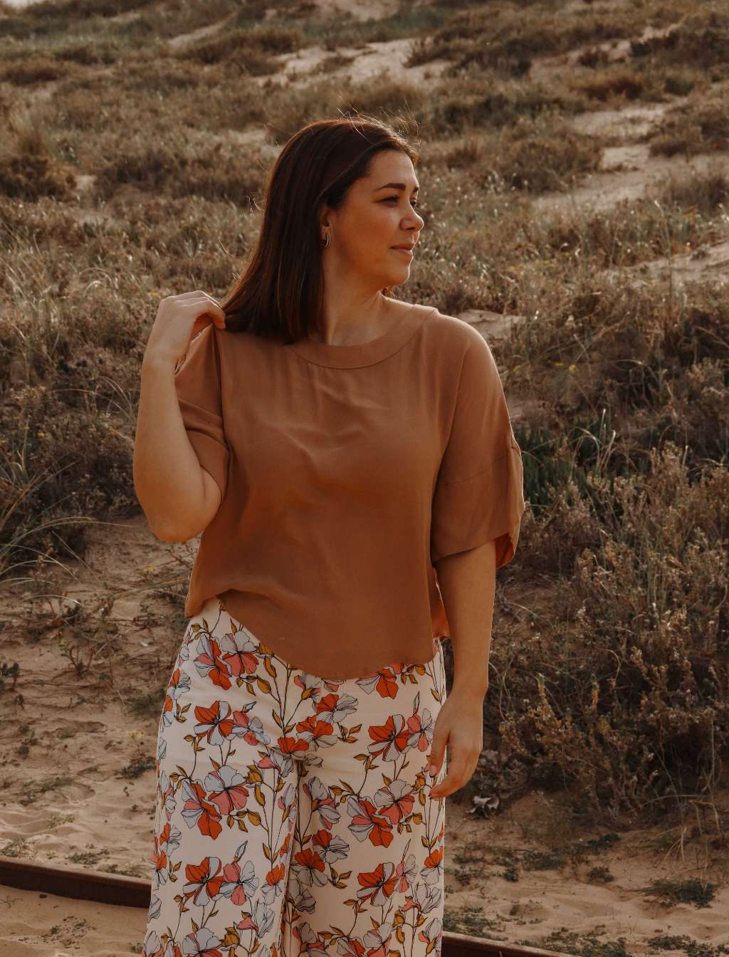 Blusa comprida Lisa