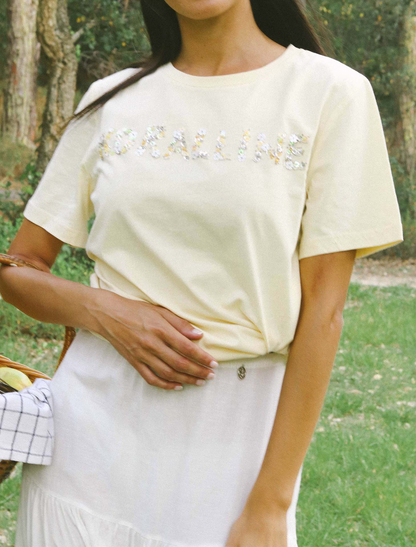 T-Shirt Koralline Script