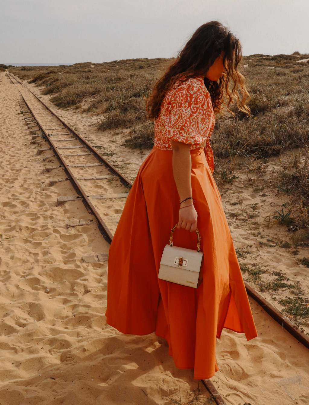 Camisa curta com nó Veneza